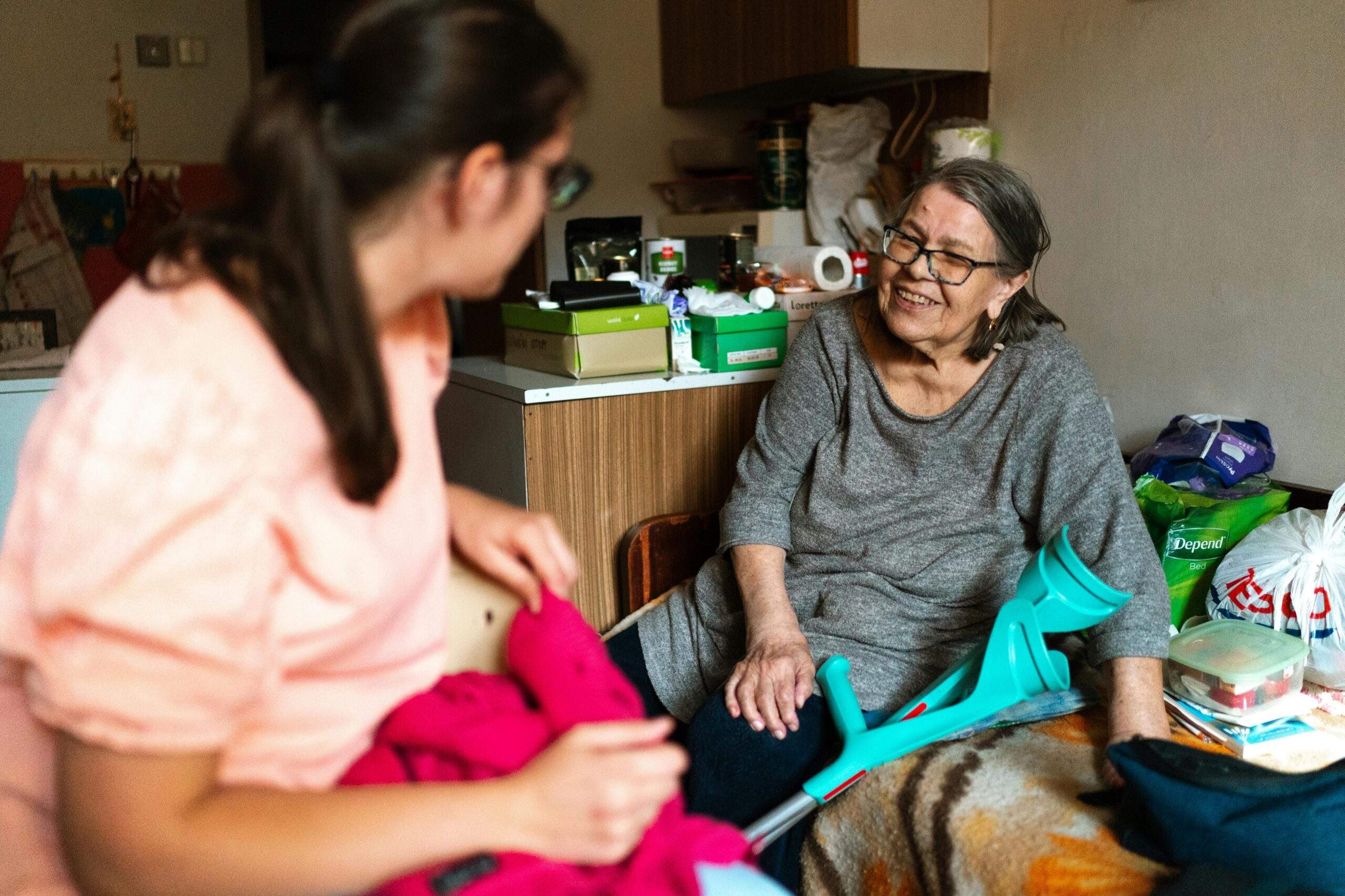 Senior recieving In-home care in Memphis