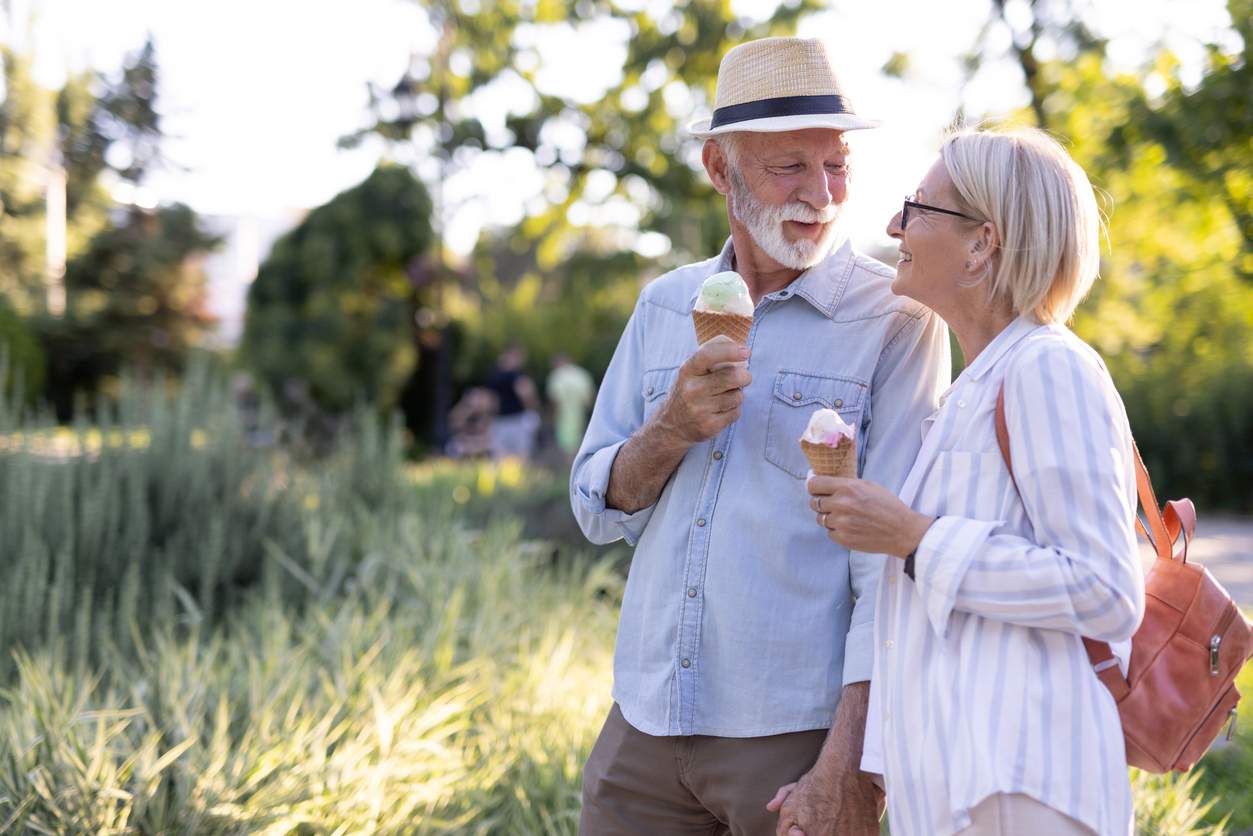 seniors in Licking County enjoying summer