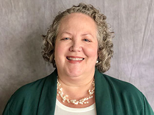 Naperville owner Jennifer Rydwelski